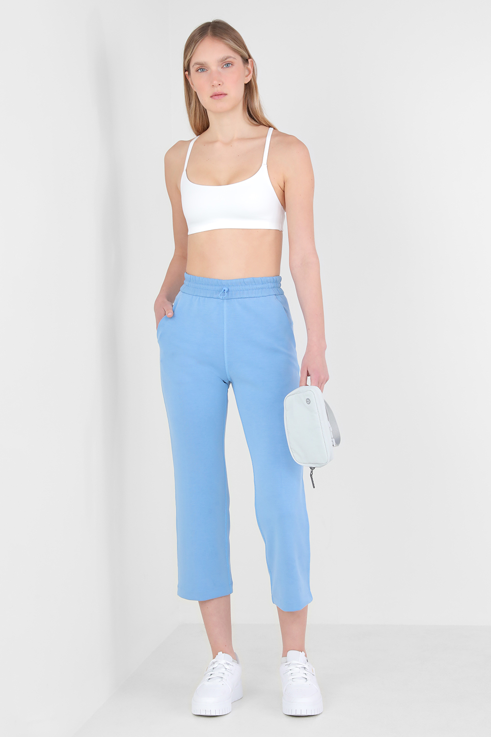 Softstreme High-Rise Straight-Leg Cropped Pant